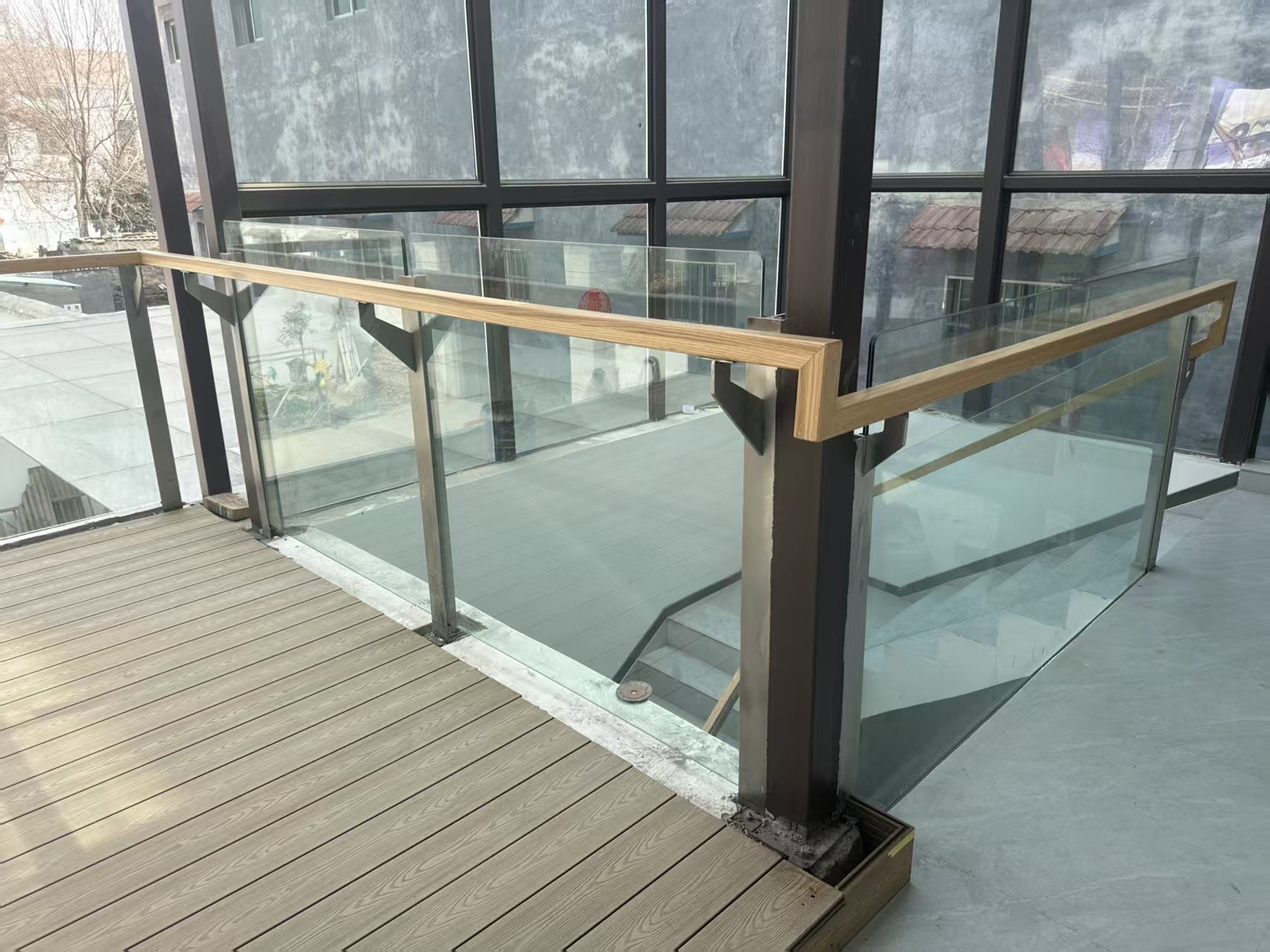 泊头市不锈钢电梯门套玻璃雨棚 - 排名